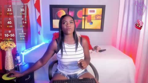 Snapshot of emmabland1 chatting on 9, 9, 2025 Camila Suarez online show from 9, 9, 2025