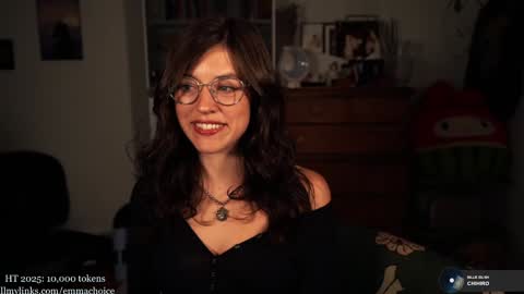 Snapshot of emmachoice chatting on 13, 10, 2025 emmachoice online show from 13, 10, 2025