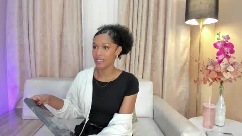 Snapshot of emmaclarckk chatting on 26, 5, 2026 Emma Clarck online show from 26, 5, 2026