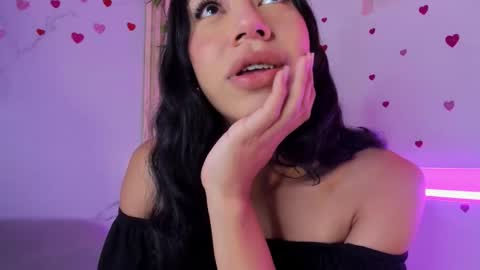 Snapshot of emmaclark_1 chatting on 10, 9, 2025 emmaclark_1 online show from 10, 9, 2025