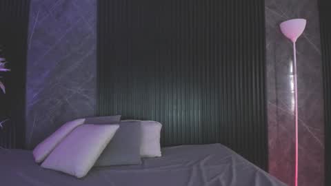 Snapshot of emmaclark_1 chatting on 25, 2, 2026 emmaclark_1 online show from 25, 2, 2026