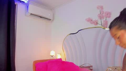 Welcome Im yosein  Your love is my passion activate it with your tips and enjoy with me online show from 14, 2, 2025