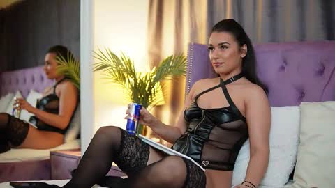 Snapshot of emmadallas chatting on 21, 9, 2025  Emma  online show from 21, 9, 2025