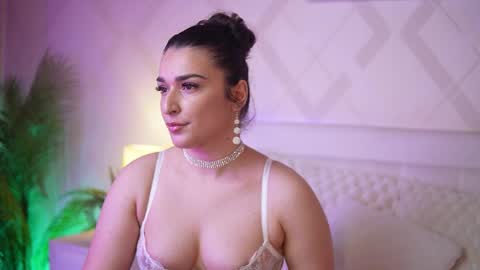 Snapshot of emmadallas chatting on 28, 3, 2026 Emma online show from 28, 3, 2026