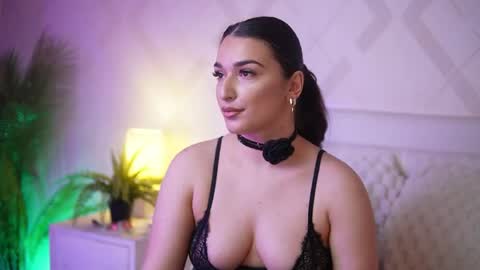 Snapshot of emmadallas chatting on 29, 3, 2026 Emma online show from 29, 3, 2026