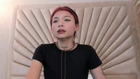           online show from 1, 11, 2025