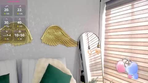  Emma Ferrary  online show from 9, 11, 2025