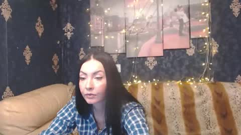 Snapshot of emmagoldx chatting on 25, 12, 2024 EmmaGoldX online show from 25, 12, 2024