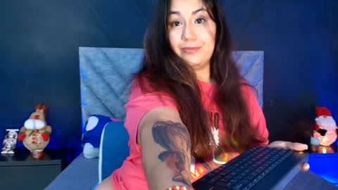 Snapshot of emmajohnss chatting on 7, 1, 2025 Emma online show from 7, 1, 2025