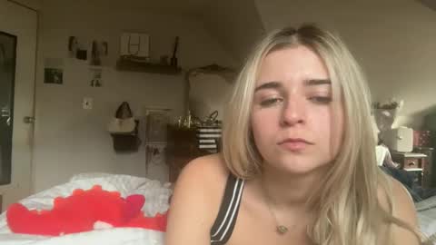 EmmaAngel online show from 21, 12, 2025