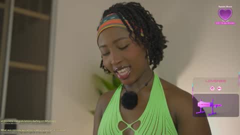 Snapshot of emmasanzoficial chatting on 12, 2, 2026 Sara online show from 12, 2, 2026