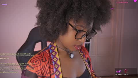 Snapshot of emmasanzoficial chatting on 31, 3, 2026 Sara online show from 31, 3, 2026