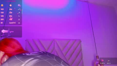 Snapshot of emmaswift1 chatting on 29, 10, 2025 Emma online show from 29, 10, 2025