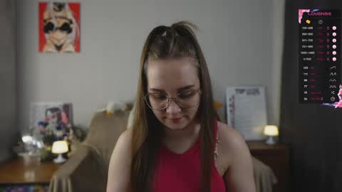 Snapshot of emmatiny chatting on 9, 4, 2026 Mia online show from 9, 4, 2026