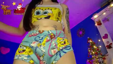 Snapshot of emmaxx7 chatting on 10, 12, 2024 Emma  online show from 10, 12, 2024