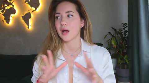 Miss Emmi online show from 27, 2, 2026