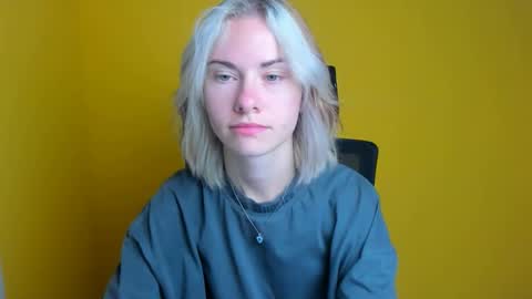 Snapshot of emmi_rossum chatting on 9, 9, 2025 Emmi online show from 9, 9, 2025