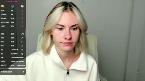 Snapshot of emmi_rossum chatting on 25, 9, 2025 Emmi online show from 25, 9, 2025