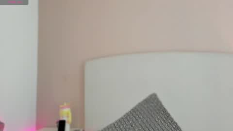 Snapshot of emmiily_z chatting on 29, 7, 2026 Emmiily online show from 29, 7, 2026