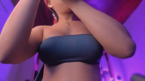 Snapshot of emmily_savage chatting on 29, 3, 2026 online show from 29, 3, 2026