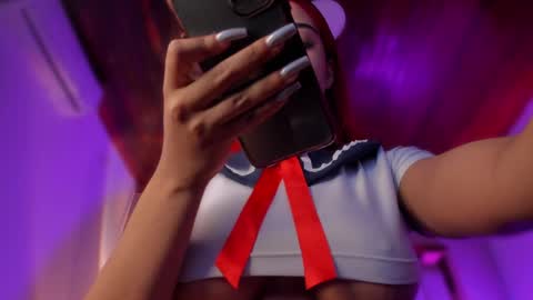 Snapshot of emmily_savage chatting on 16, 4, 2026 online show from 16, 4, 2026