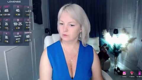 Snapshot of emmmam chatting on 2, 12, 2025 emmmam online show from 2, 12, 2025