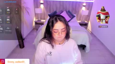 Emmy Walker online show from 3, 10, 2025