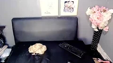 Snapshot of emmybae69 chatting on 14, 2, 2025 emma online show from 14, 2, 2025