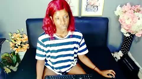 Snapshot of emmybae69 chatting on 28, 2, 2025 emma online show from 28, 2, 2025
