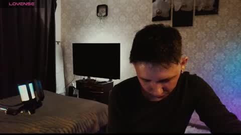 emveeboy96 online show from 16, 3, 2026