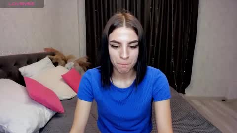 Snapshot of emy__angel chatting on 3, 1, 2025 emy__angel online show from 3, 1, 2025