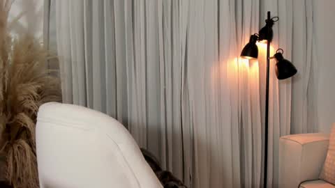 emyconneer online show from 6, 12, 2024