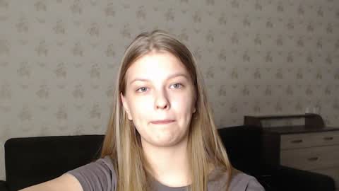 EmySway online show from 2, 12, 2024