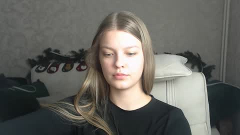 EmySway online show from 7, 1, 2025