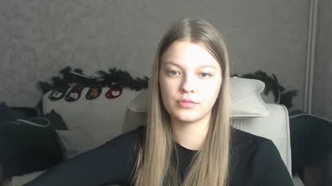 EmySway online show from 7, 1, 2025