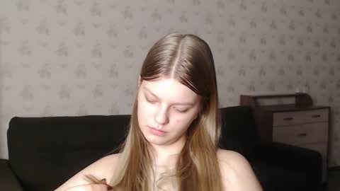 EmySway online show from 10, 2, 2025