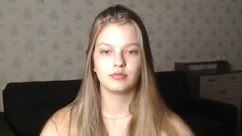 EmySway online show from 8, 3, 2025