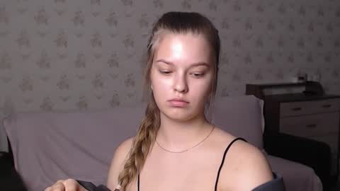 EmySway online show from 22, 11, 2025