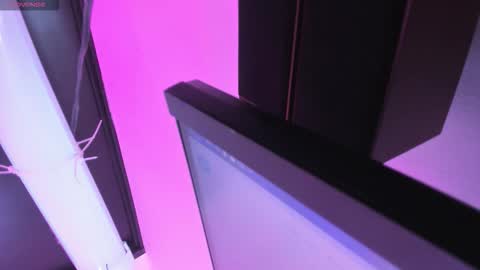 Snapshot of emysweett11 chatting on 3, 12, 2025 emy online show from 3, 12, 2025