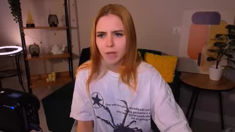 Snapshot of enchanted_bella chatting on 8, 3, 2026 enchanted_bella online show from 8, 3, 2026