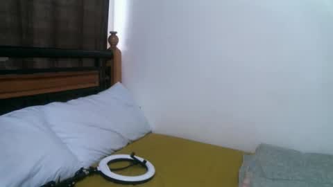 Vee online show from 10, 4, 2026