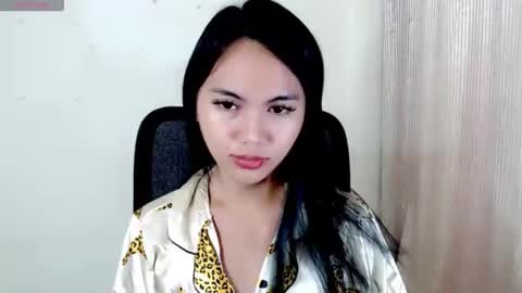 Snapshot of endlessmiax chatting on 22, 10, 2025 maria online show from 22, 10, 2025