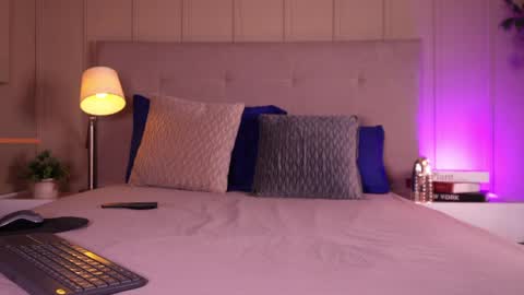 Snapshot of endy_rush chatting on 7, 4, 2026 Endy online show from 7, 4, 2026