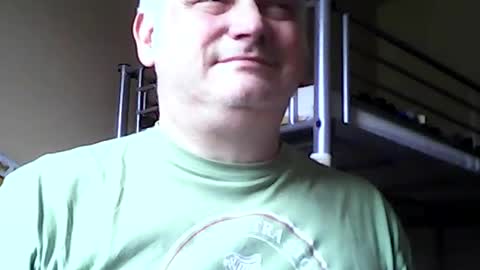 Snapshot of englishguysurrey chatting on 18, 7, 2026 englishguysurrey online show from 18, 7, 2026