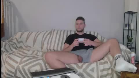 Snapshot of englishladxxx chatting on 14, 12, 2024 Englishladxxx online show from 14, 12, 2024