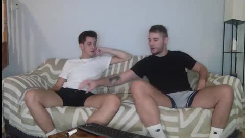 Snapshot of englishladxxx chatting on 5, 10, 2025 Englishladxxx online show from 5, 10, 2025
