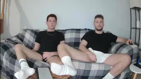 Snapshot of englishladxxx chatting on 9, 3, 2026 Englishladxxx online show from 9, 3, 2026