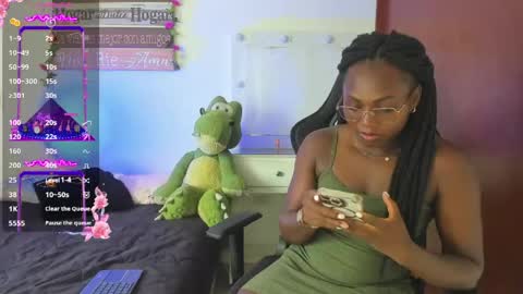 Snapshot of enith20 chatting on 15, 4, 2026 yice online show from 15, 4, 2026