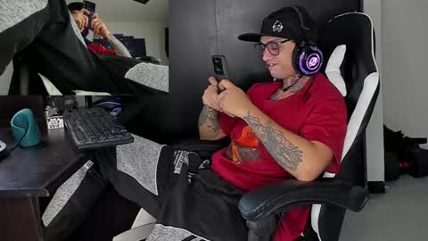 enjoymycock99 online show from 8, 3, 2025