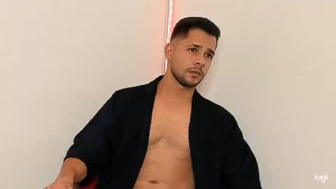 enmanuelgutierrez40 online show from 16, 1, 2026